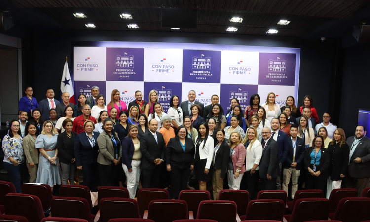 foto de portada de la publicación DIGECA realiza  II día de conferencias con jefes de las OIRHS sobre disposiciones legales de Carrera Administrativa