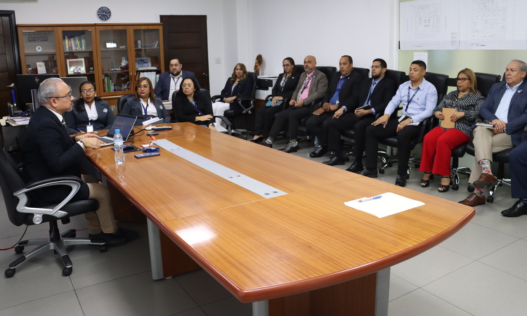 foto de portada de la publicación DIGECA capacita a directores y jefes de la Autoridad de Pasaportes de Panamá