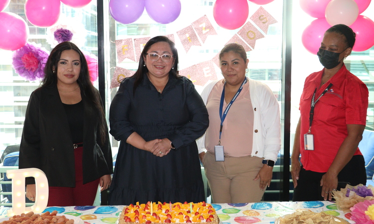 foto de portada de la publicación DIGECA CELEBRA A LOS CUMPLEAÑEROS DEL MES