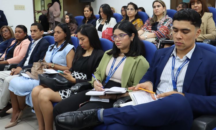 foto de portada de la publicación DIGECA, participa en capacitación de Salud Ocupacional y Derecho Humano de los Servidores Públicos