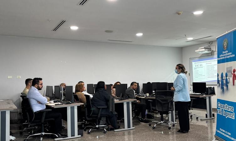 foto de portada de la publicación DIGECA capacita a servidores públicos de la Asamblea Nacional sobre la Prima de Antigüedad