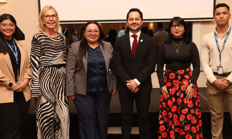 foto de portada de la publicación DIGECA participa en la Rendición de Cuentas 2025 de la Universidad del Istmo (UDI)