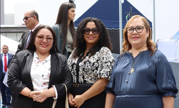 foto de portada de la publicación Directora de DIGECA asiste a la apertura del Tercer Periodo Ordinario de la Asamblea Nacional