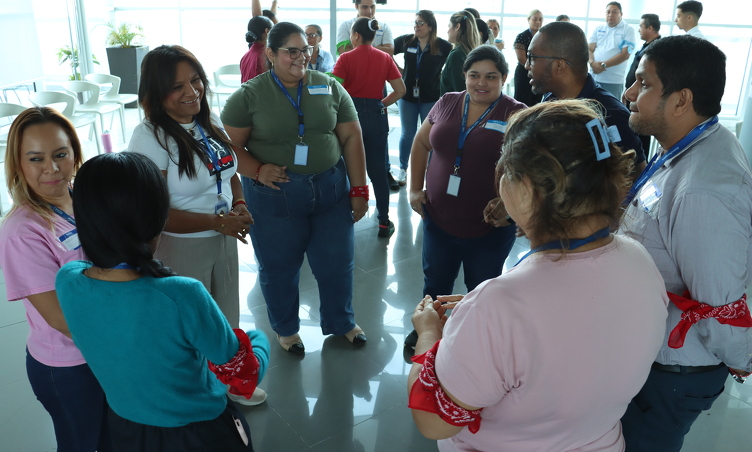 foto de portada de la publicación DIGECA y Mi Cultura organizan taller de cuerdas: Conectando Lazos Humanos
