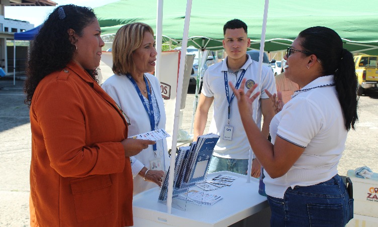 DIGECA promueve acuerdos y convenios durante feria de la CSS en Clayton