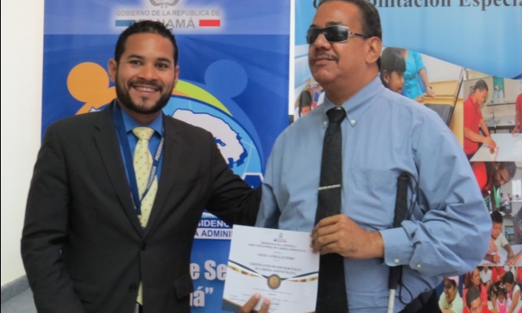 Ceremonia de acreditacin de servidores pblicos del IPHE