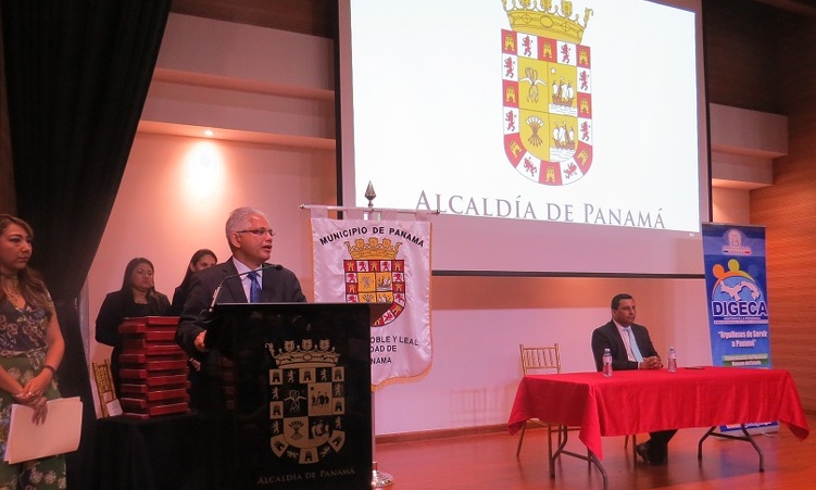 Municipio de Panamá Ingresa Al Régimen de Carrera Administrativa